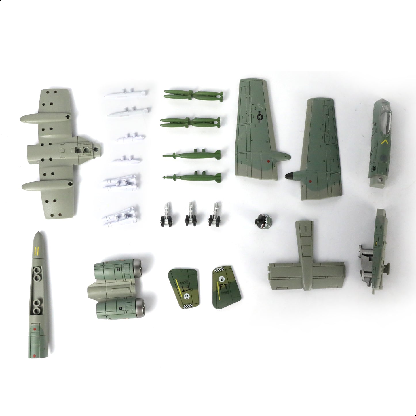 1/72 A-10 Thunderbolt II Warthog Attack Jet Quick Build Model Kit, Snap-Together Military Aircraft (43 Pieces)